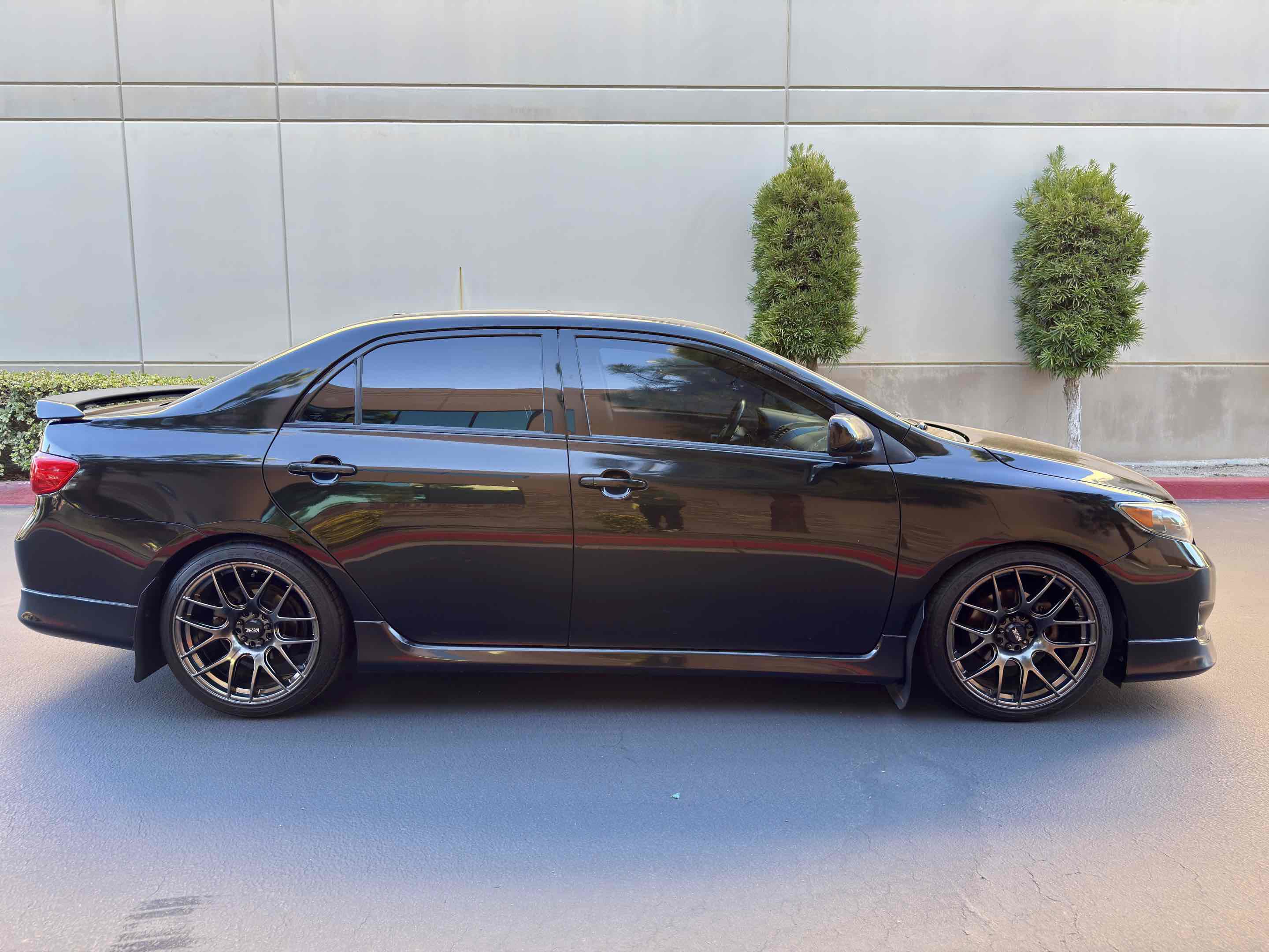 Used 2010 Toyota Corolla XRS image 8