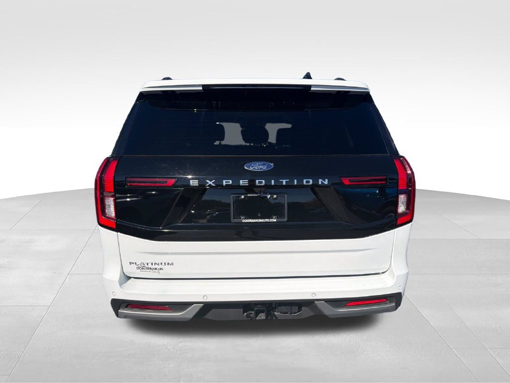 Used 2025 Ford Expedition Platinum AWD/4WD image 4