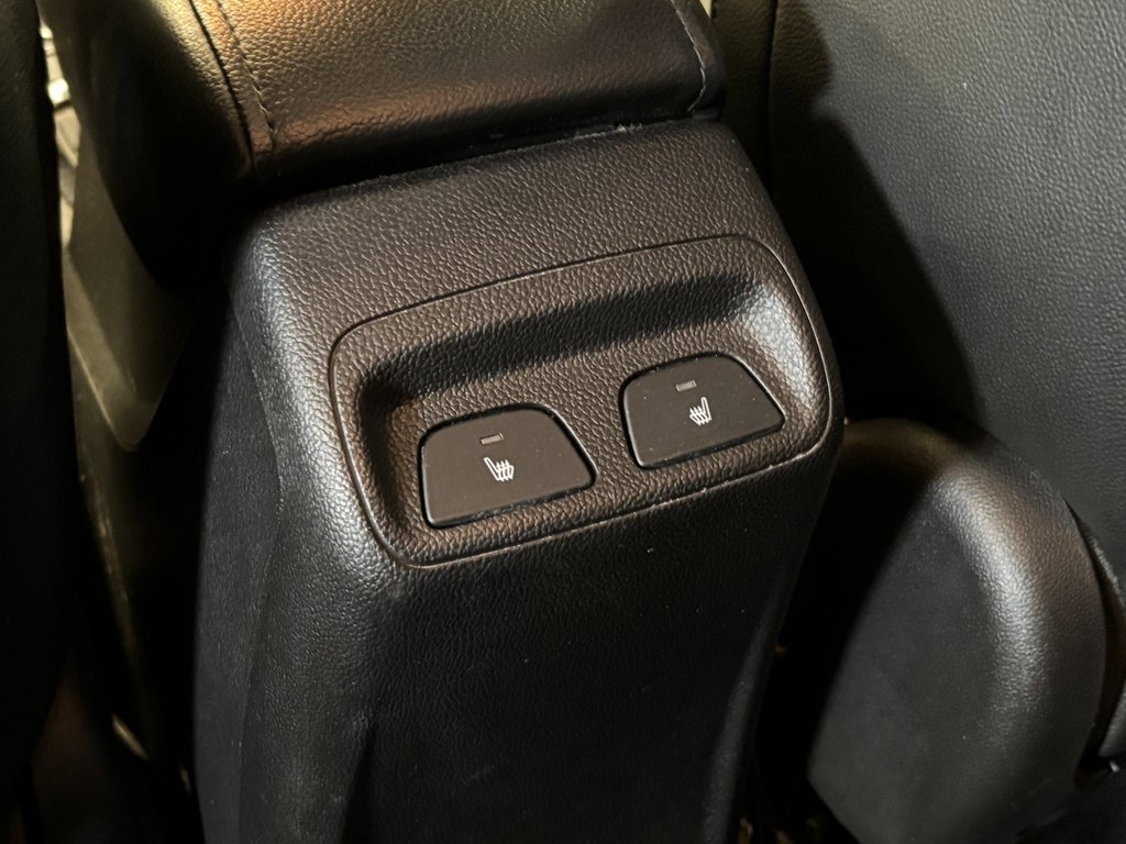 Used 2017 Chevrolet Cruze Premier image 22