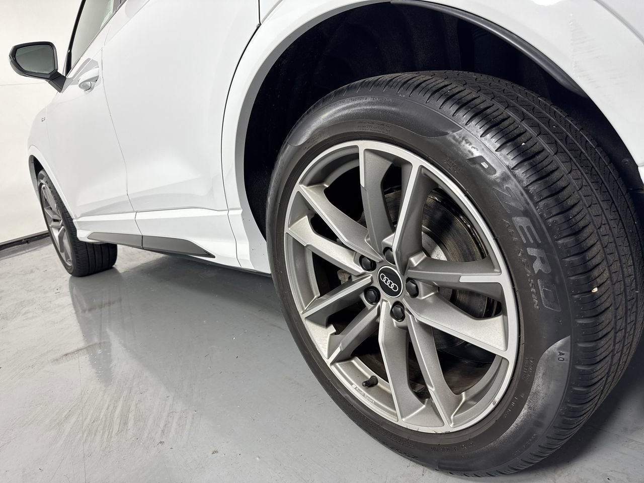 Used 2022 Audi Q3 2.0T Premium Plus w/ Premium Plus Package AWD/4WD image 9
