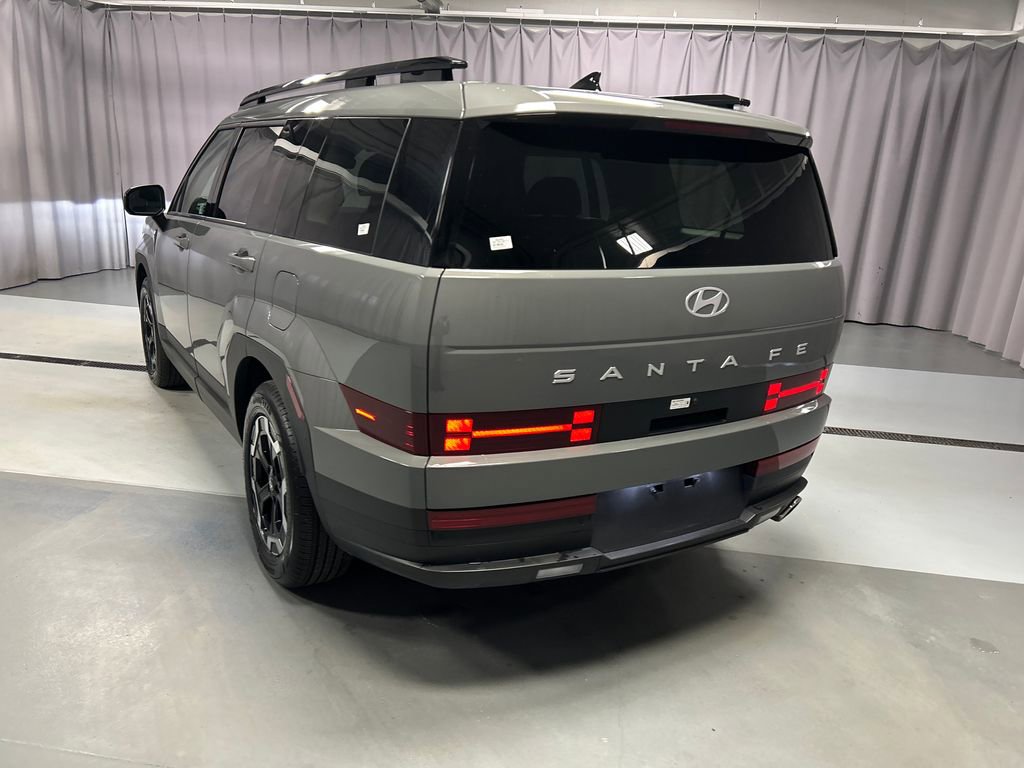 Used 2025 Hyundai Santa Fe SEL image 5