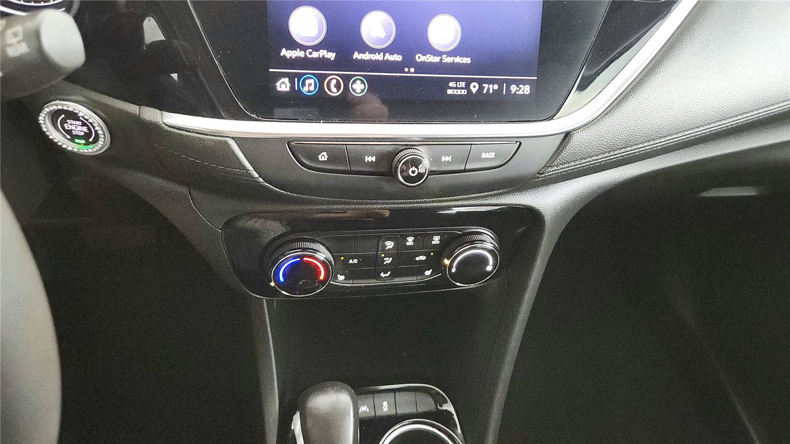 Used 2021 Buick Encore GX Preferred w/ Cold Weather Comfort Package FWD image 24