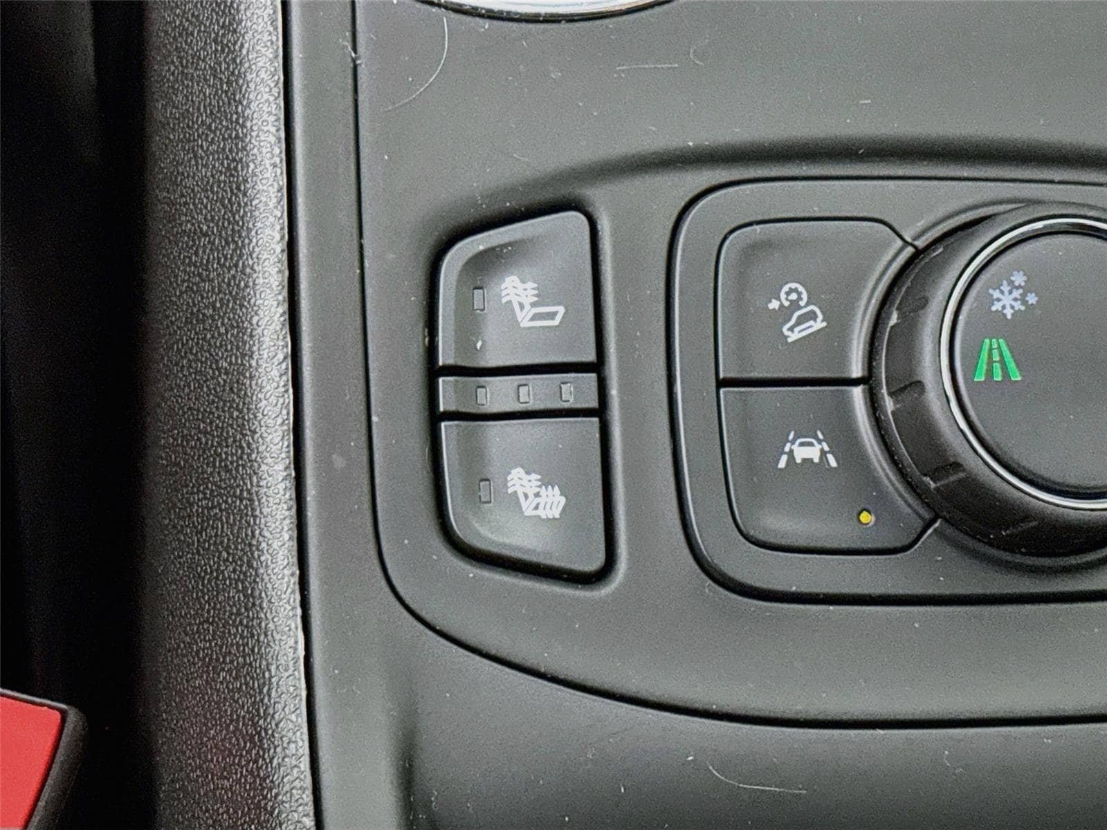 Used 2023 GMC Terrain SLE w/ Driver Convenience Package FWD image 21