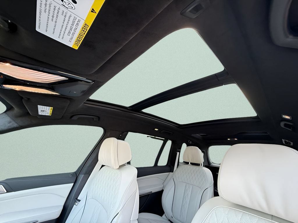 New 2027 BMW X7 xDrive40i w/ Executive Package AWD/4WD image 22