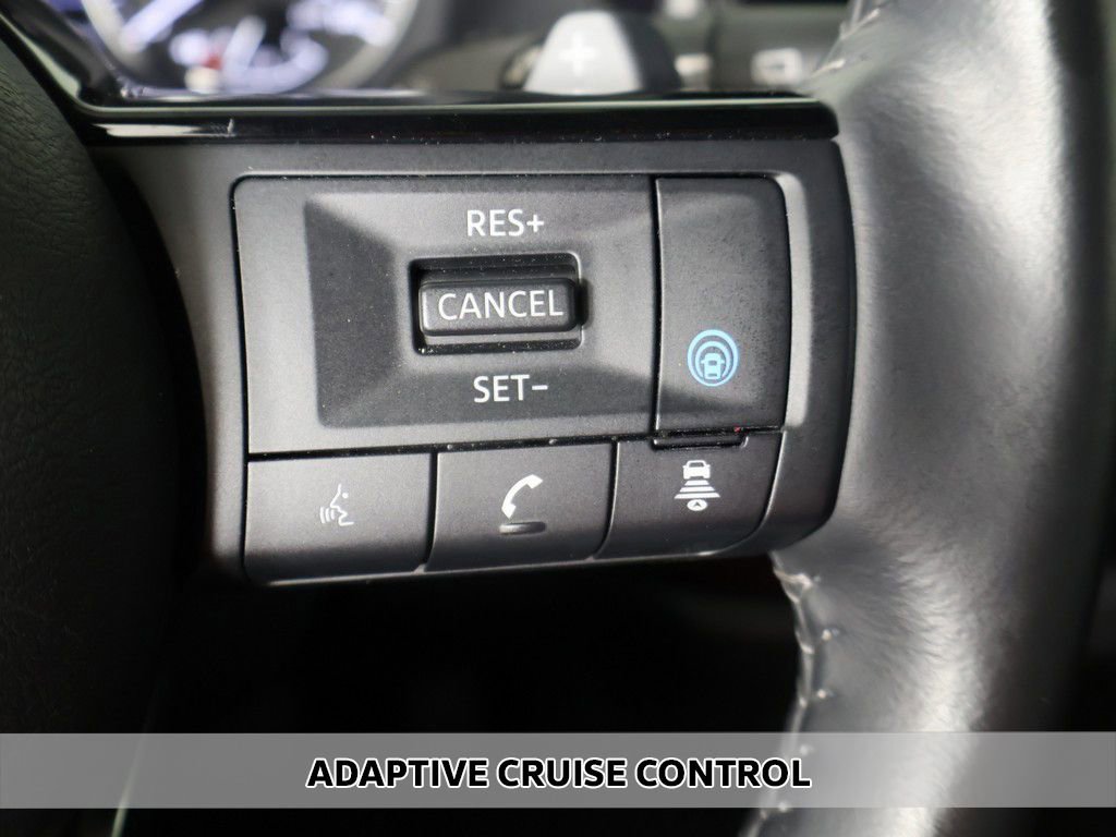 Used 2024 Nissan Pathfinder SL AWD/4WD image 4