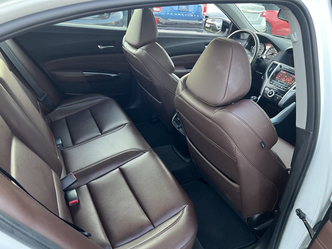 Used 2017 Acura TLX image 13