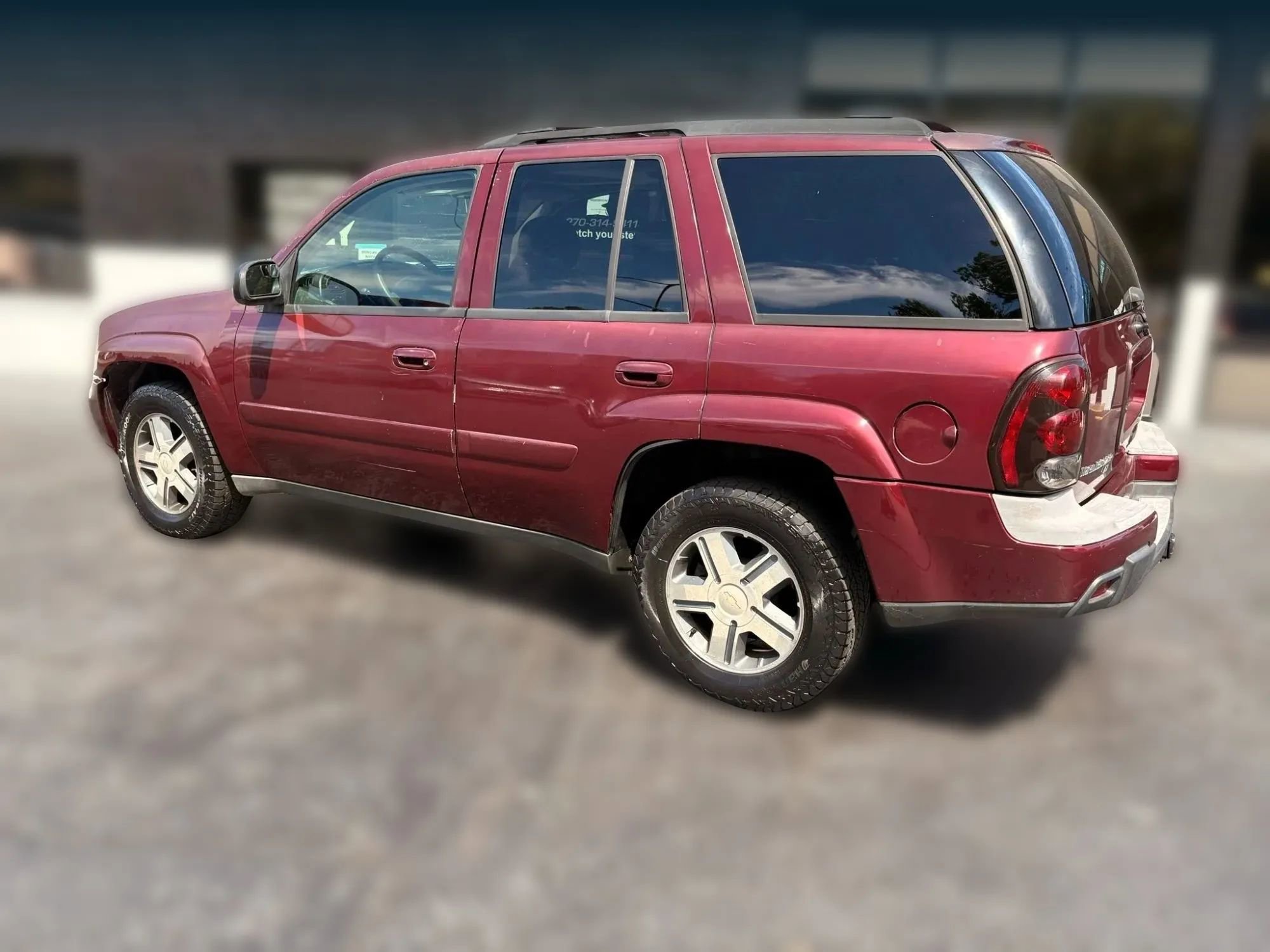Used 2005 Chevrolet TrailBlazer LT AWD/4WD image 3