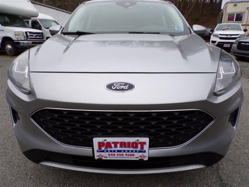 Used 2021 Ford Escape SE AWD/4WD image 2
