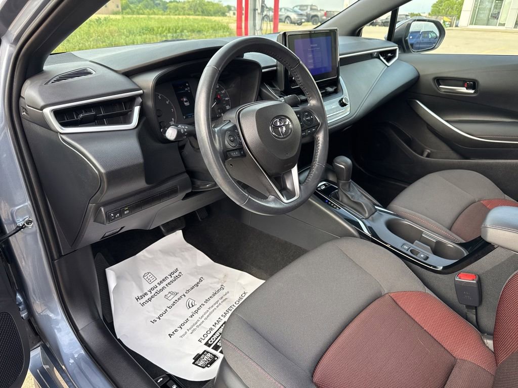 Certified 2023 Toyota Corolla SE w/ SE Premium Package FWD image 8