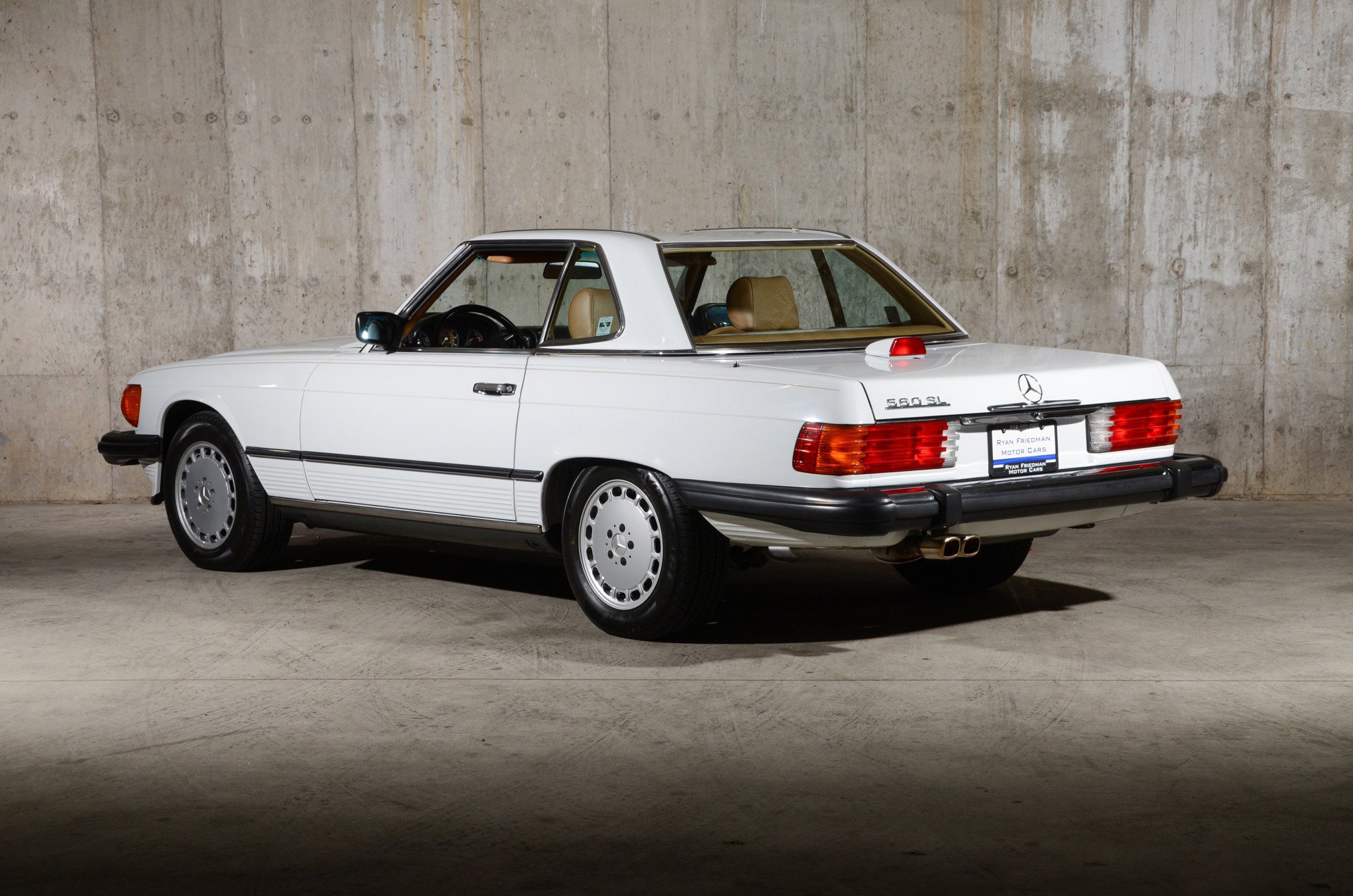 Used 1987 Mercedes-Benz 560 SL image 9