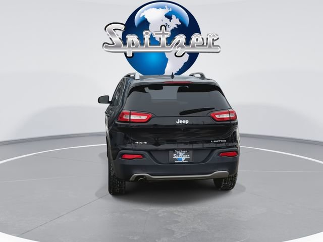 Used 2016 Jeep Cherokee Limited image 8
