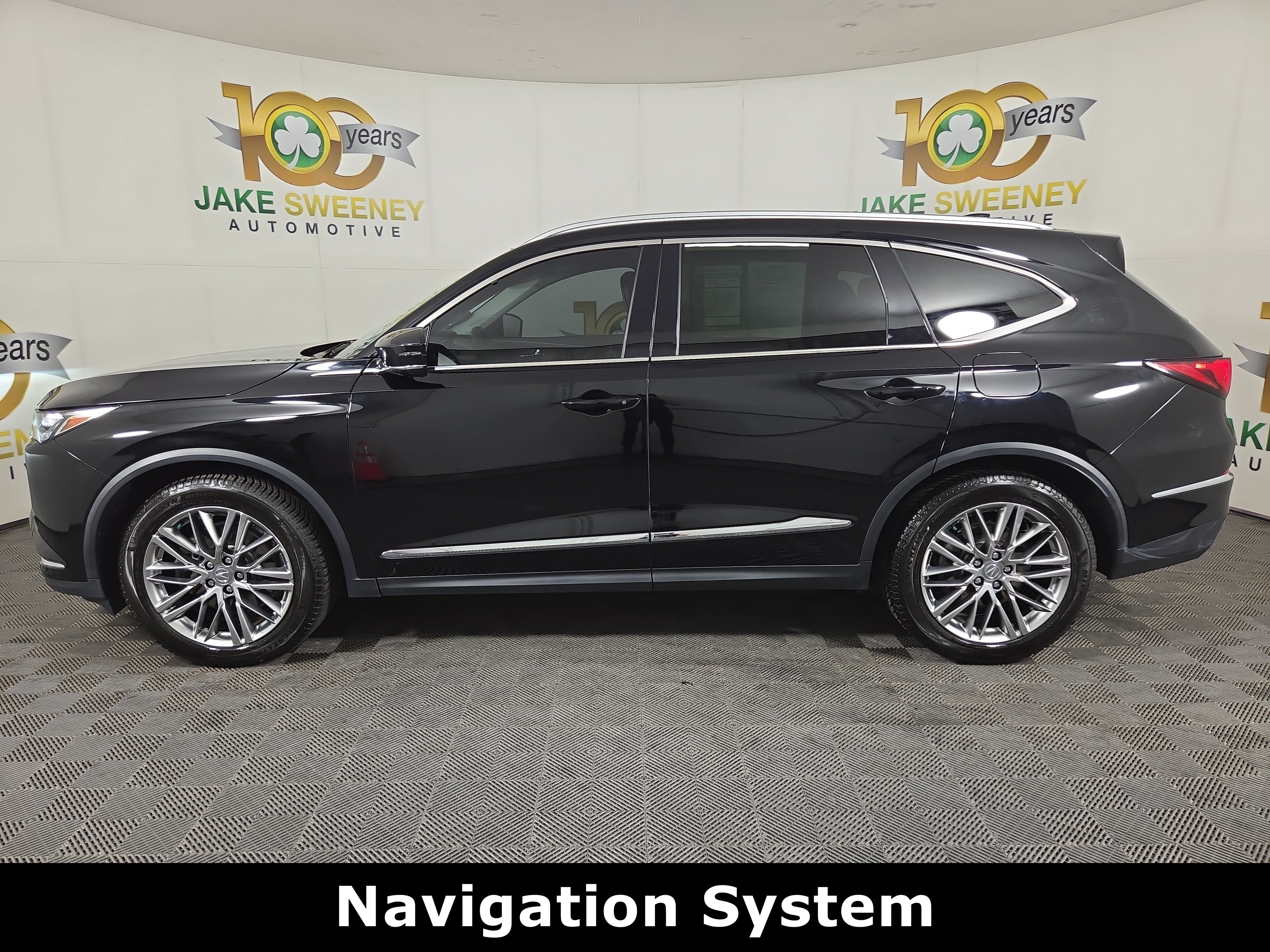 Used 2023 Acura MDX w/ Advance Package AWD/4WD image 4