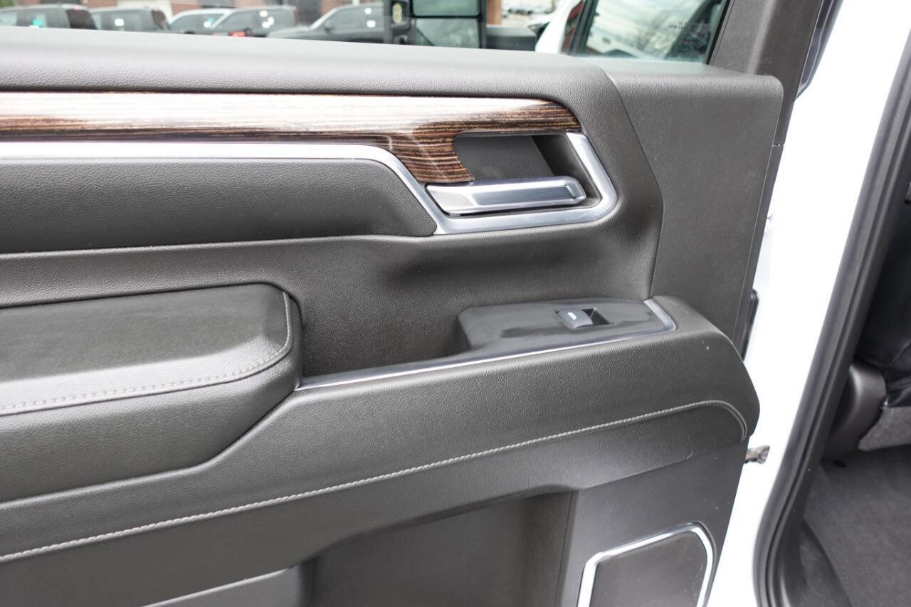 Used 2024 GMC Sierra 2500 SLE image 21