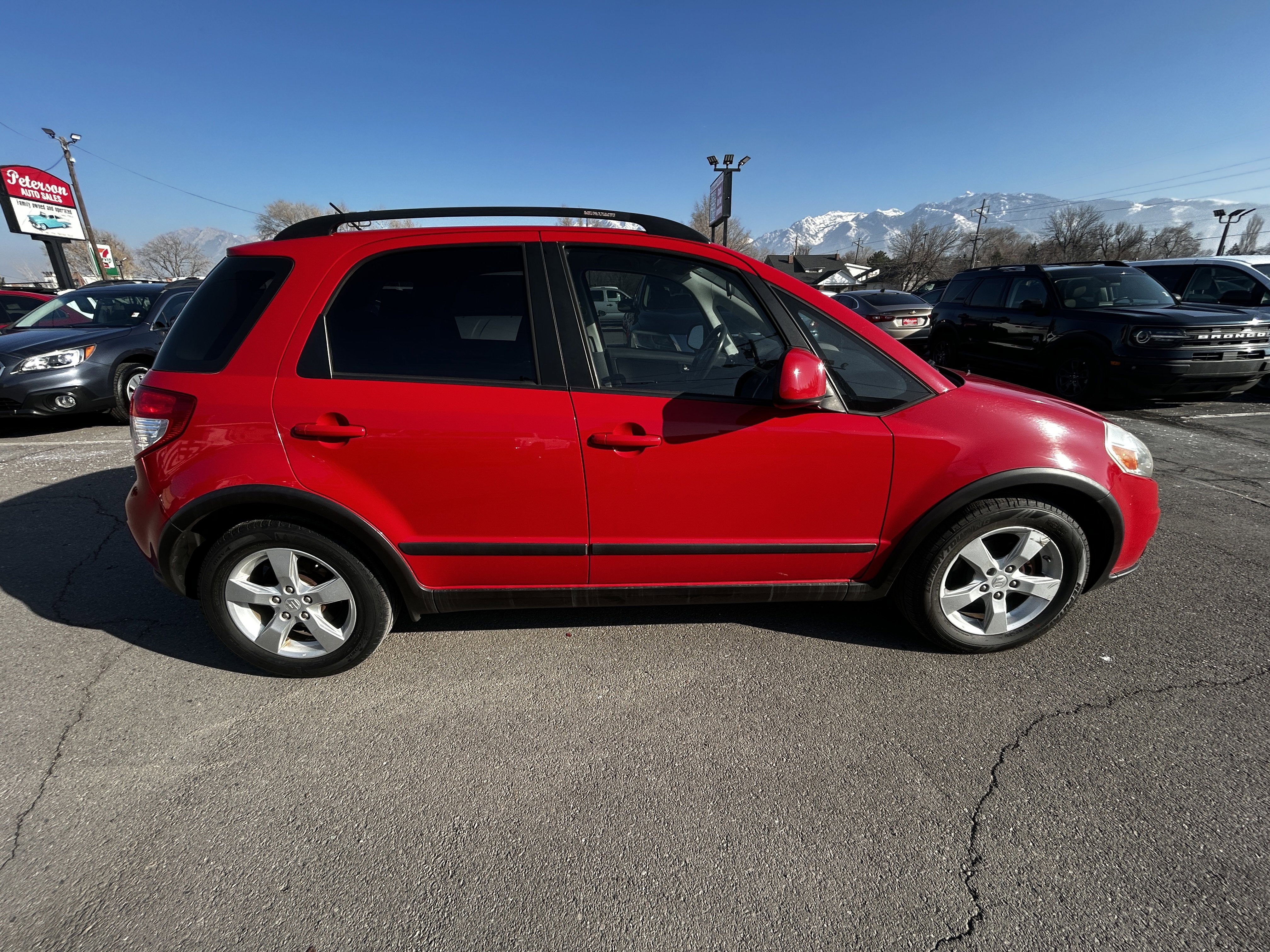 Used 2011 Suzuki SX4 AWD Hatchback image 7