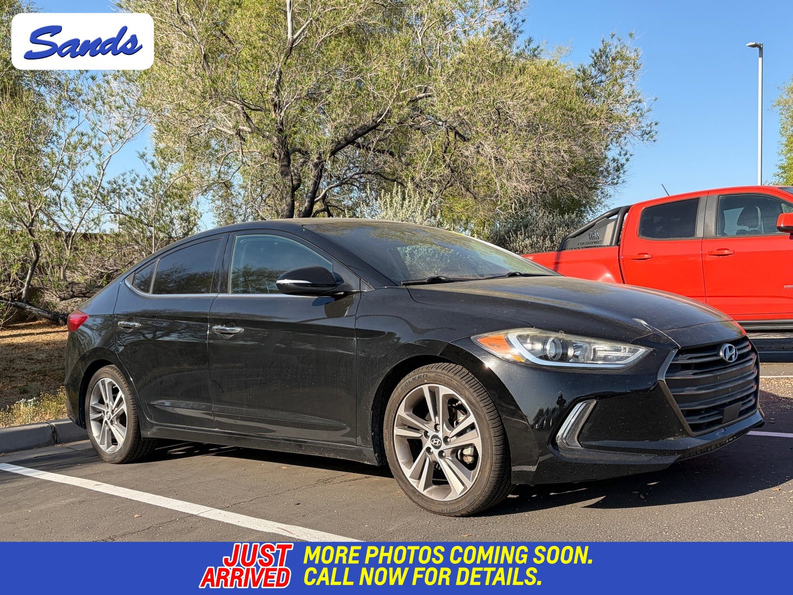 Used 2017 Hyundai Elantra Limited w/ Limited Tech Package 04 image 1