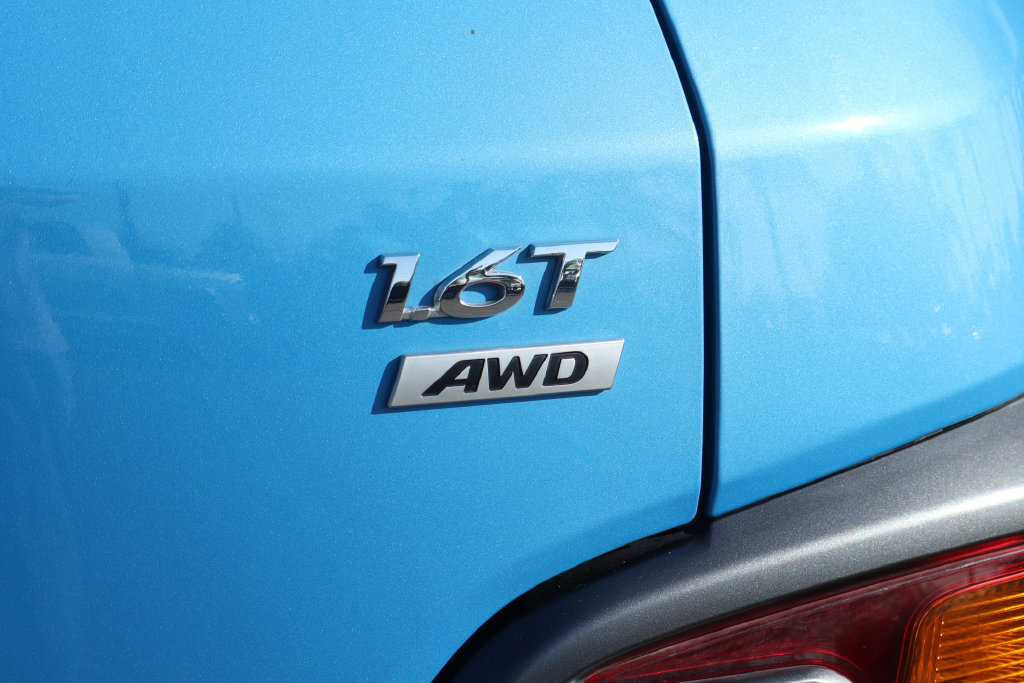 Used 2020 Hyundai Kona Limited AWD/4WD image 51