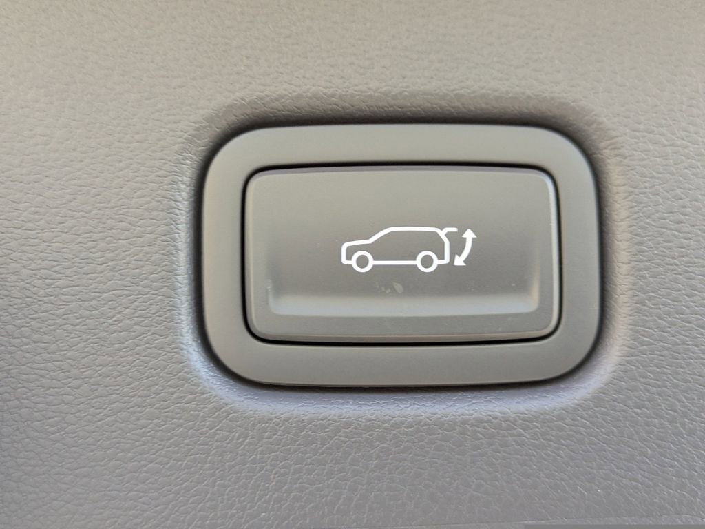 New 2026 Hyundai Kona Limited FWD image 13