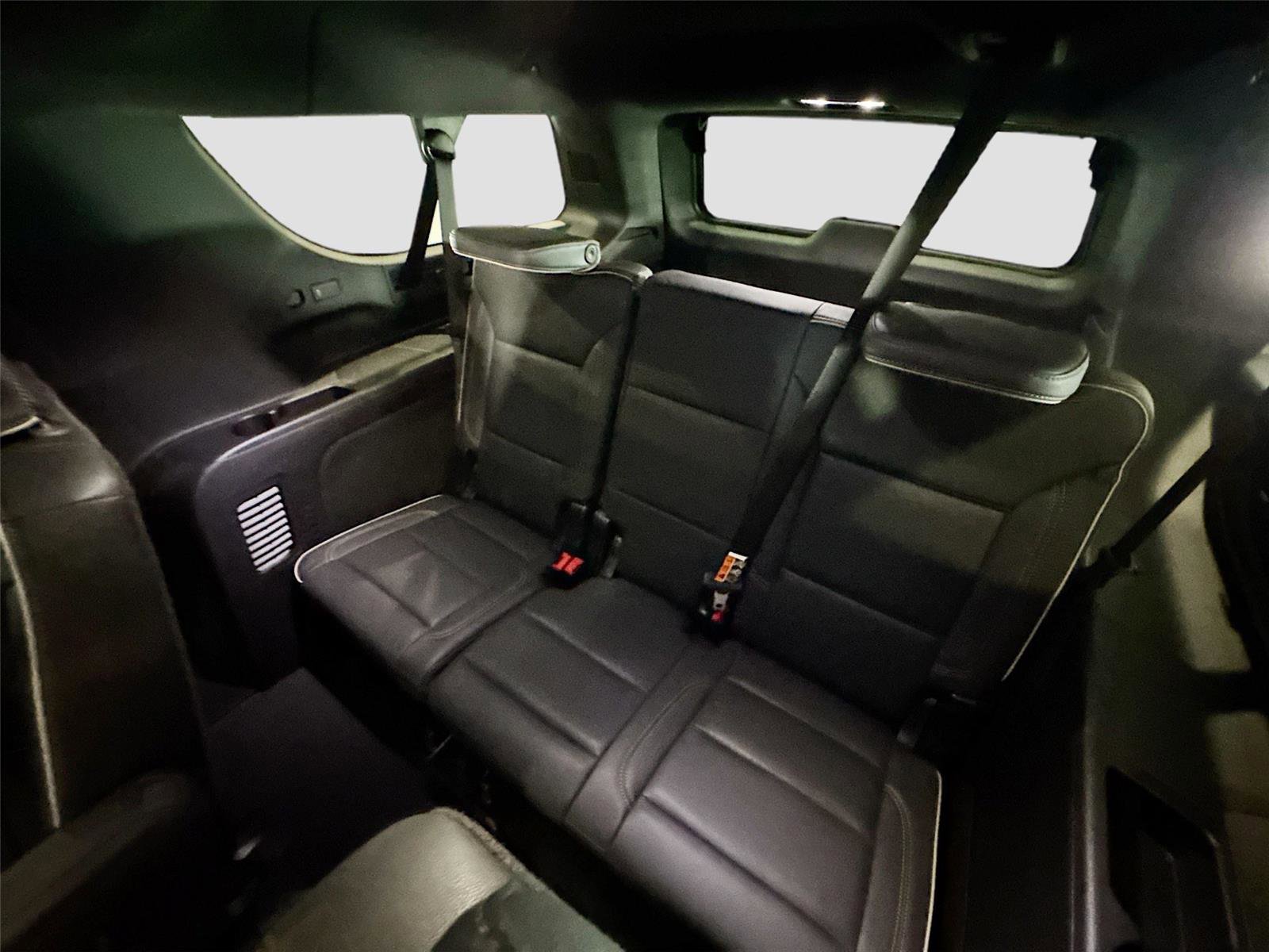 Used 2025 GMC Yukon XL Elevation w/ LPO, Floor Liner Package AWD/4WD image 18
