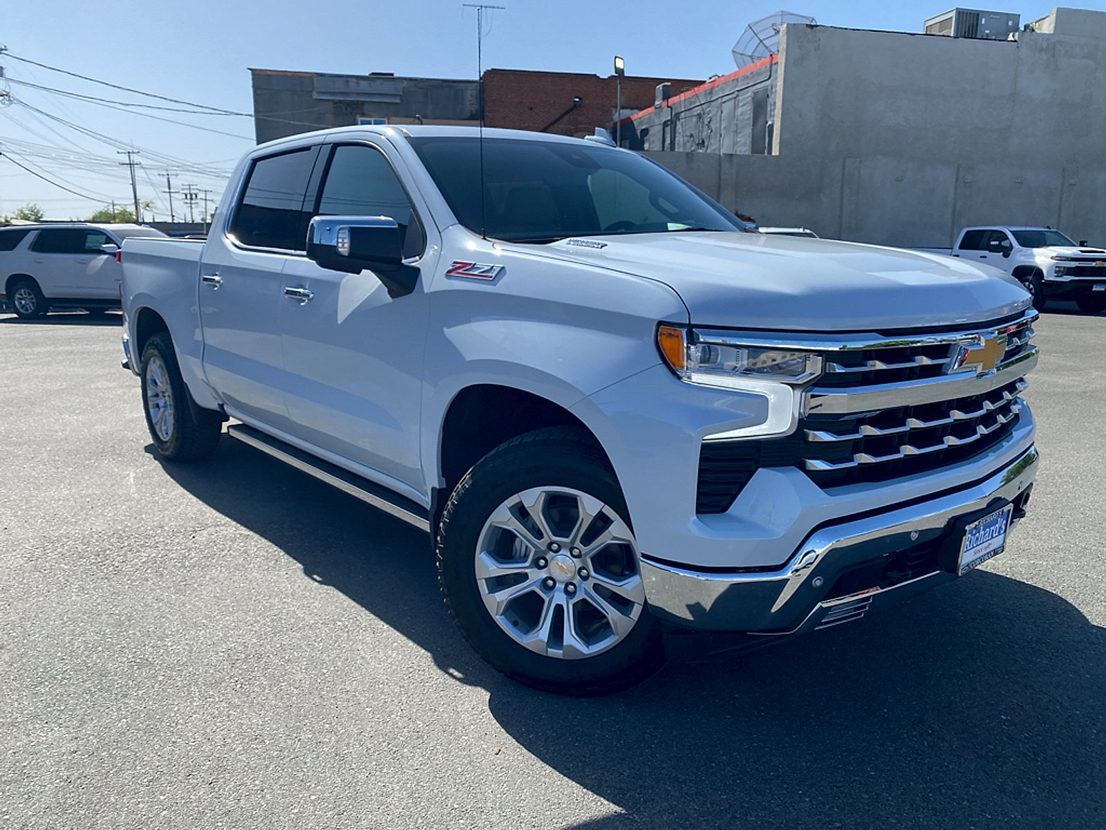 New 2026 Chevrolet Silverado 1500 LTZ w/ LTZ Premium Package AWD/4WD image 1