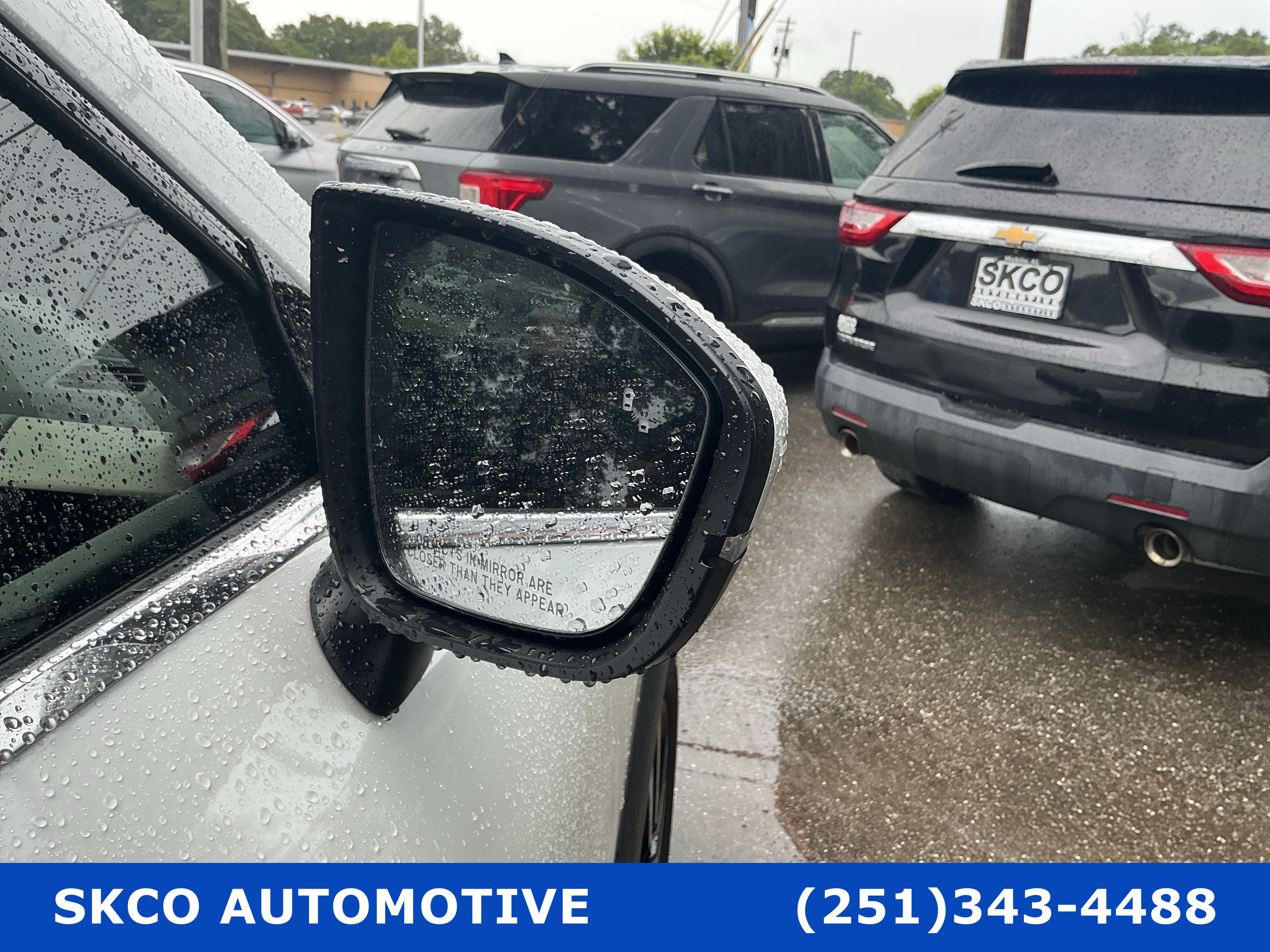Used 2025 Nissan Pathfinder Platinum FWD image 10