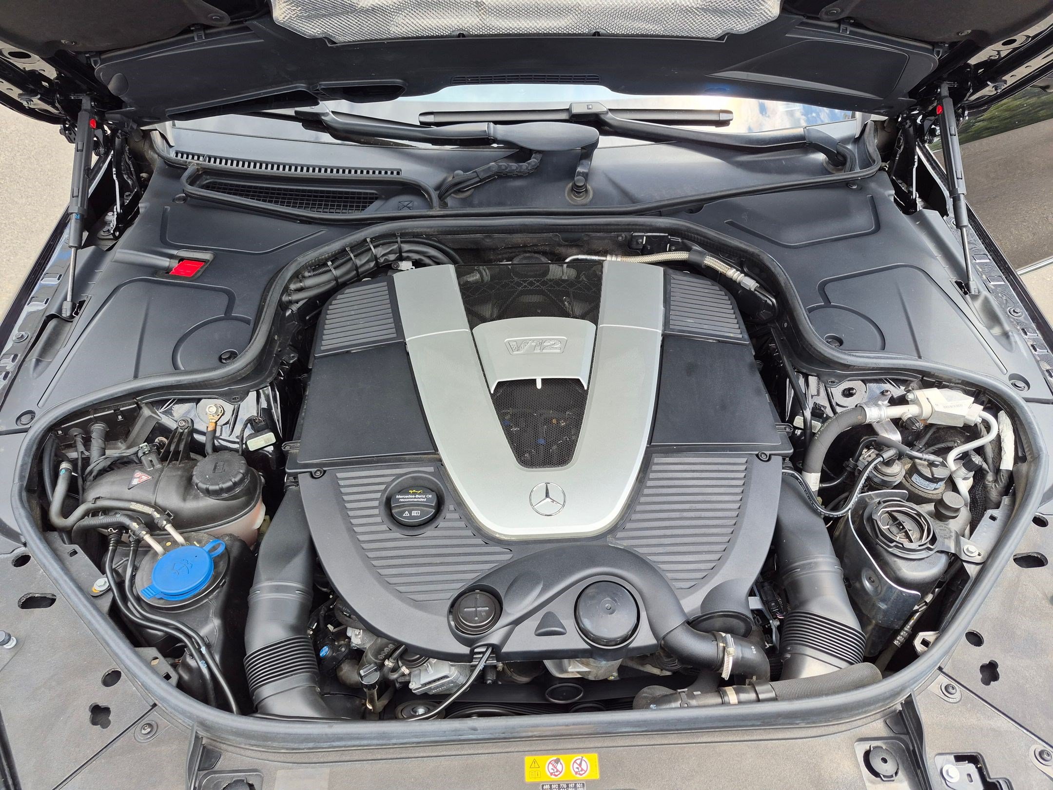 Used 2018 Mercedes-Benz Maybach S 650 image 32