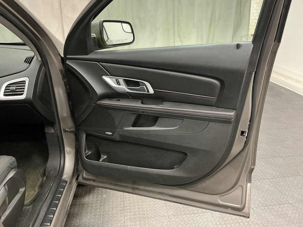Used 2012 GMC Terrain SLE FWD image 30