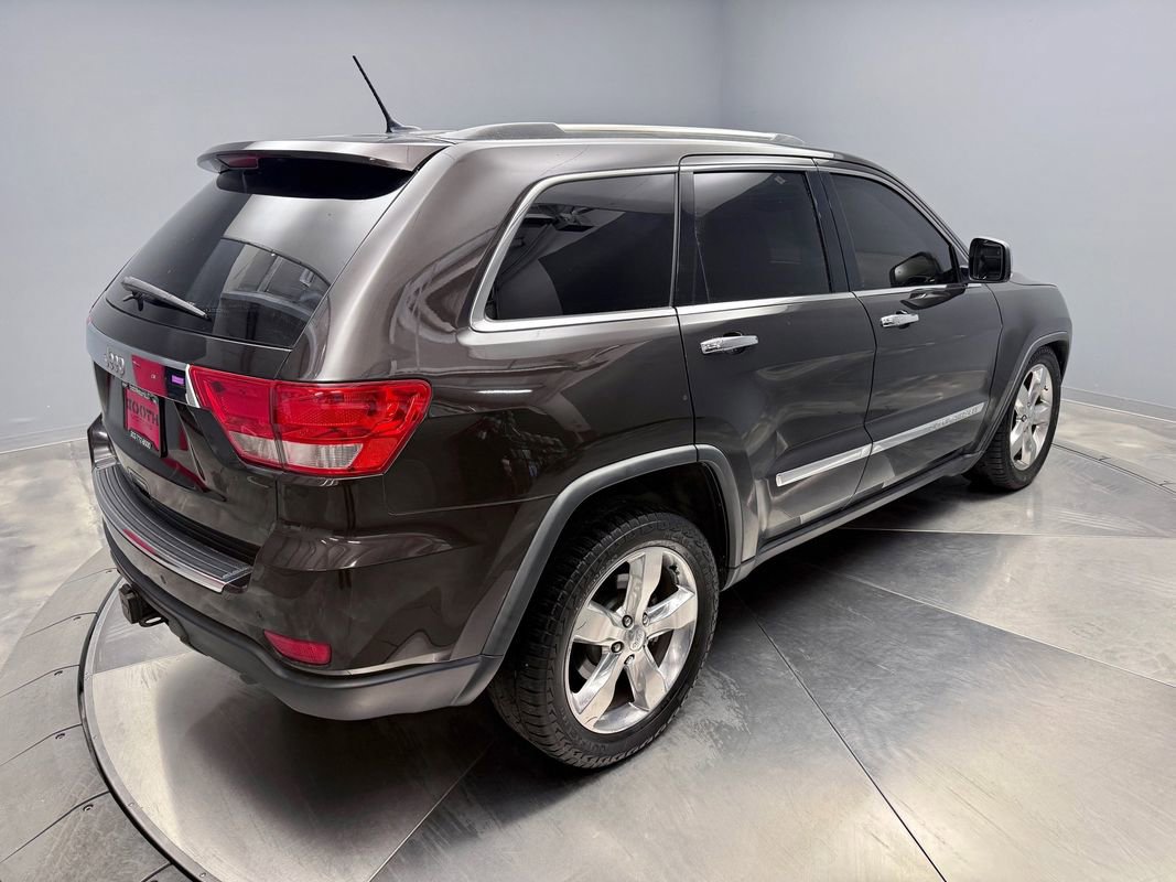 Used 2012 Jeep Grand Cherokee Overland Summit image 5
