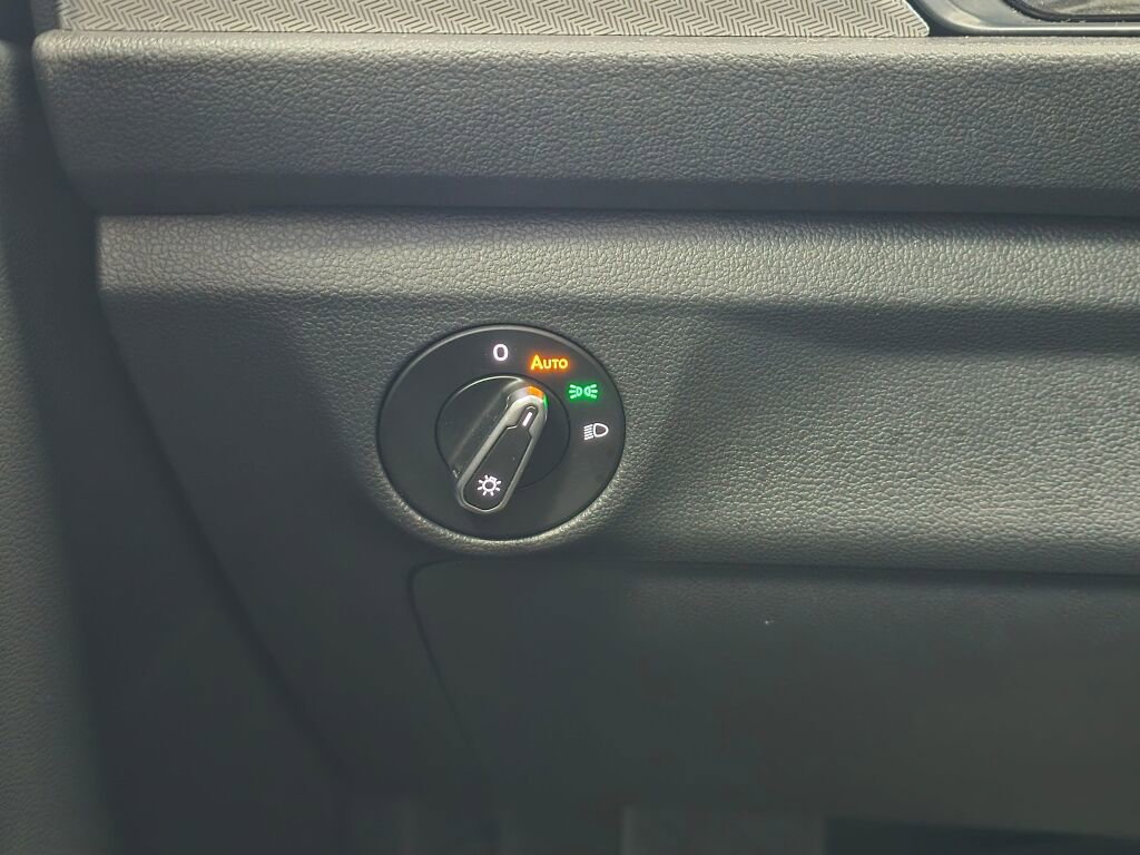 Used 2024 Volkswagen Jetta S image 26