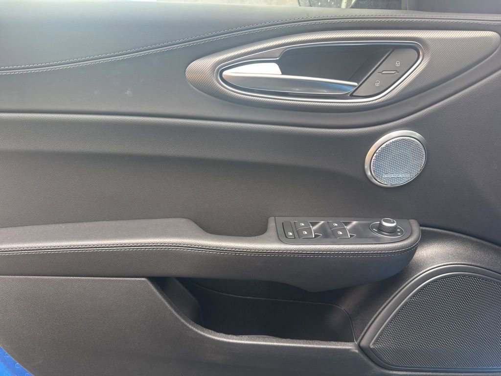 New 2026 Alfa Romeo Giulia AWD image 12