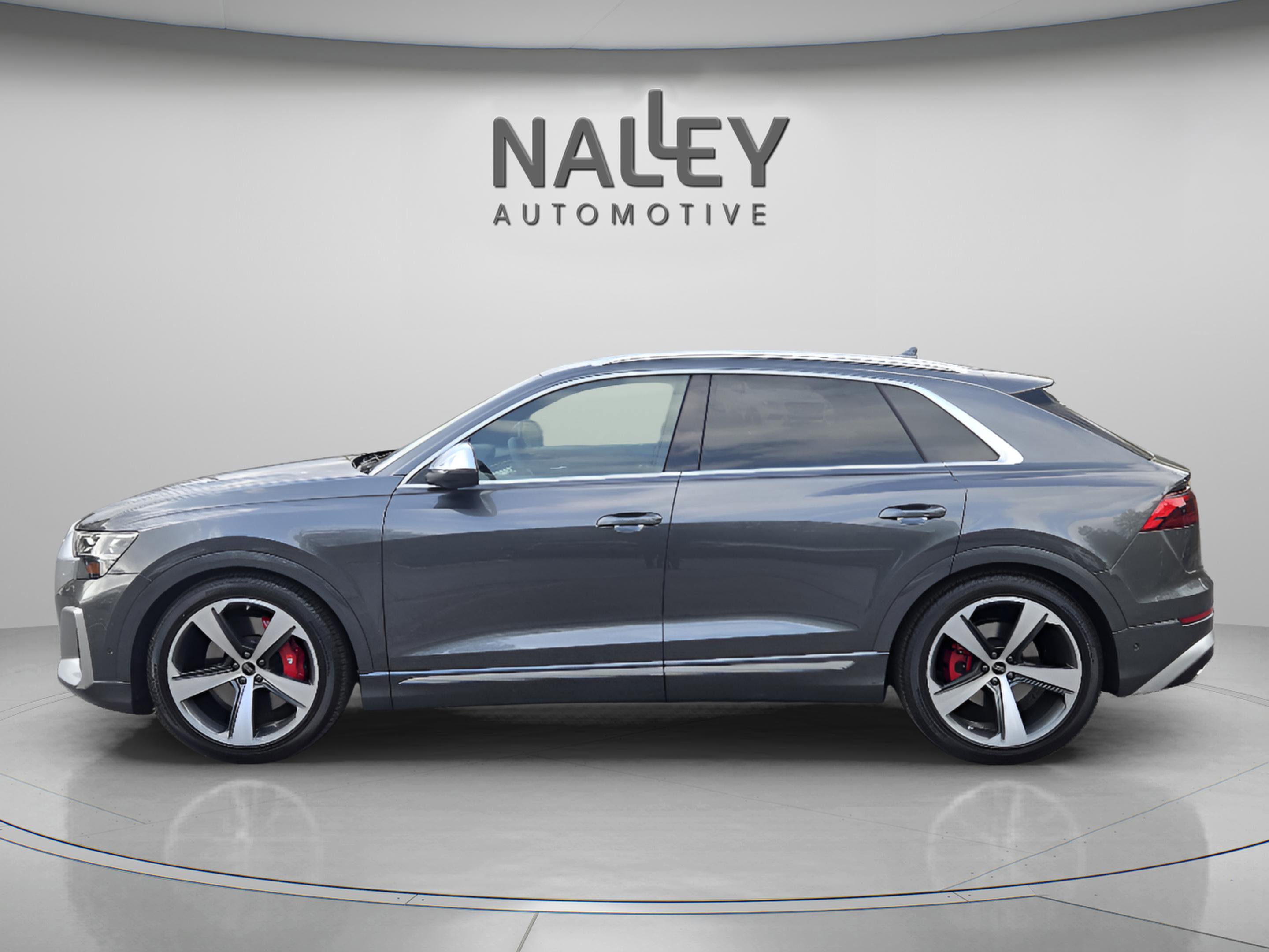 New 2026 Audi SQ8 Prestige image 2