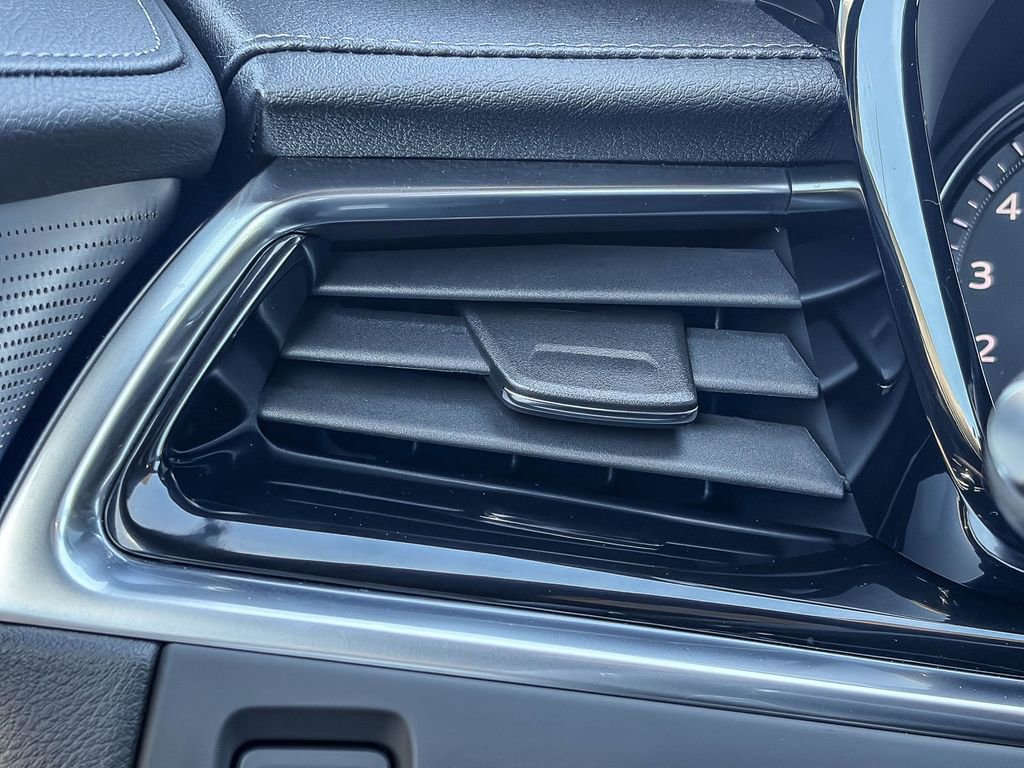 Used 2022 Cadillac XT6 Sport w/ Technology Package image 51