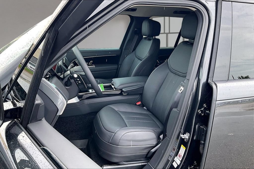 New 2026 Land Rover Range Rover SE AWD/4WD image 9