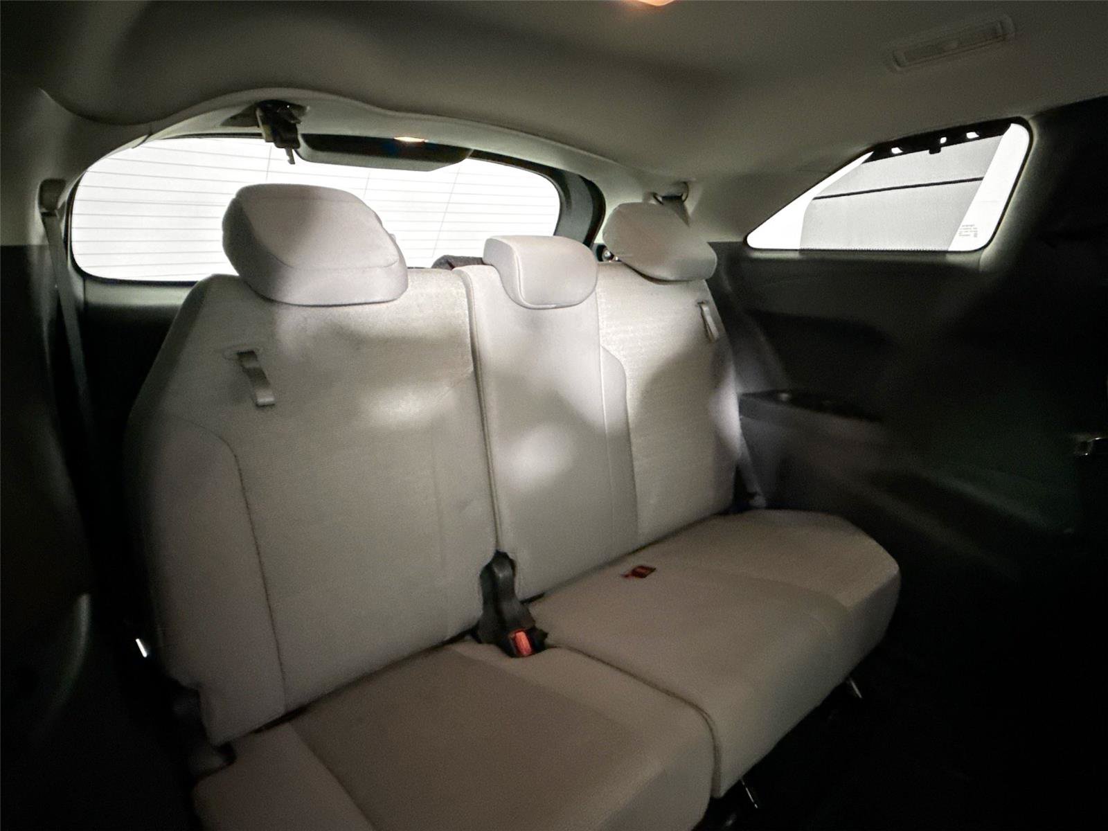 Certified 2026 Toyota Sienna LE FWD image 36