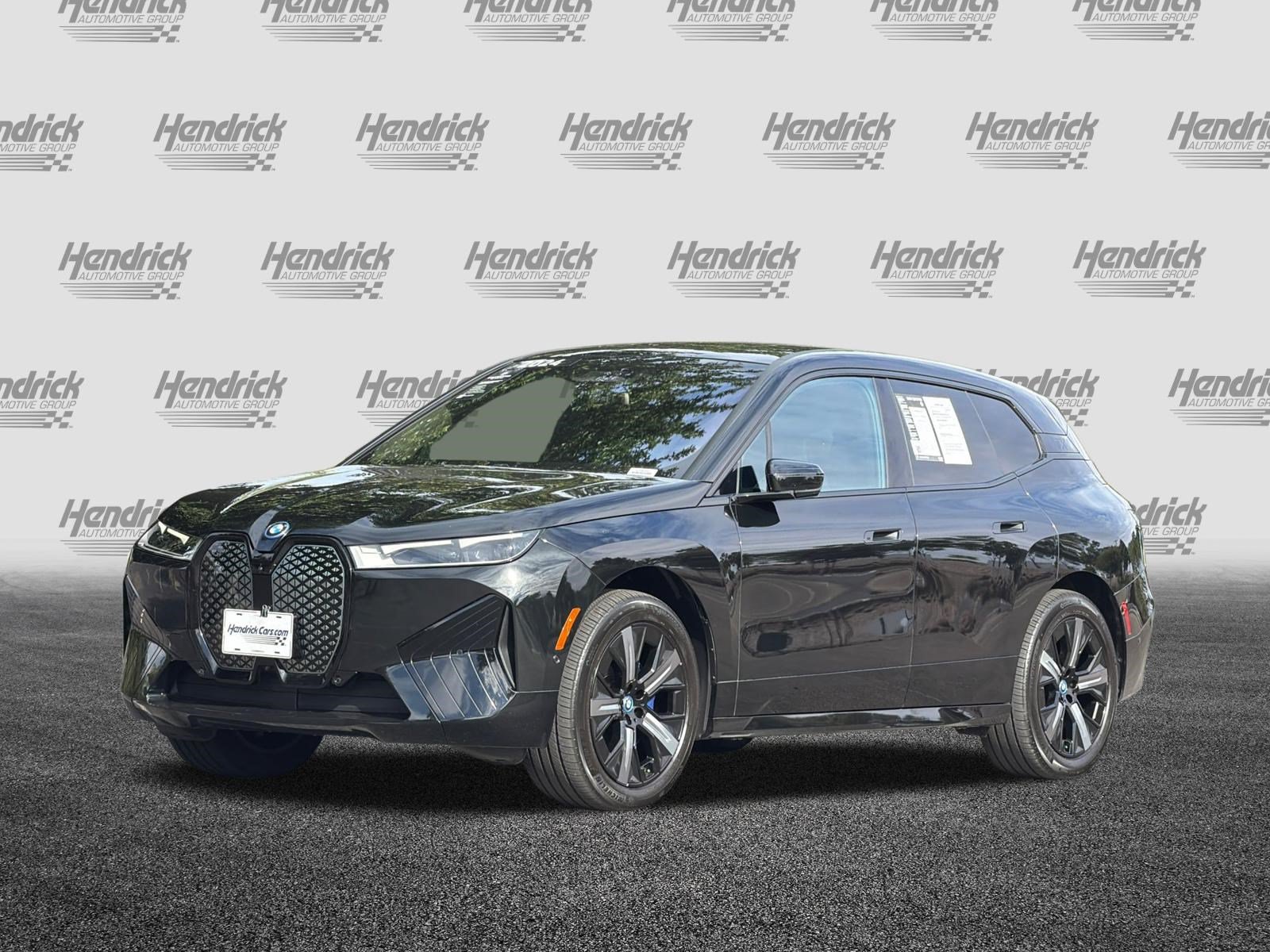 Certified 2024 BMW iX xDrive50 w/ Premium Package AWD/4WD image 9
