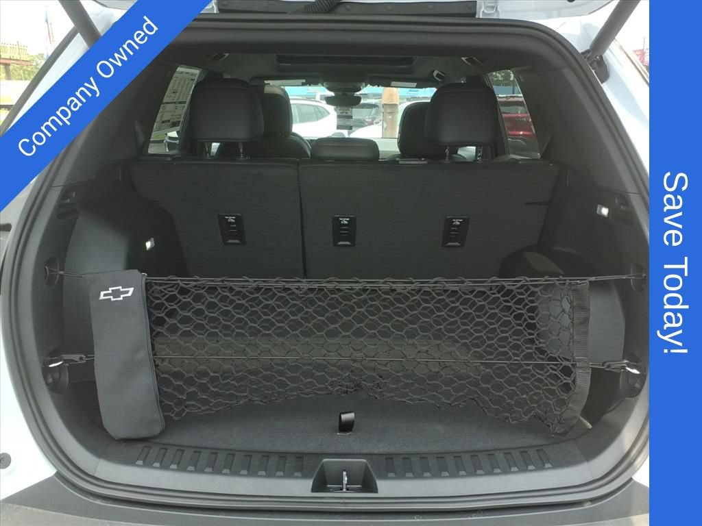 New 2027 Chevrolet Equinox RS w/ Safety and Technology Package FWD image 15