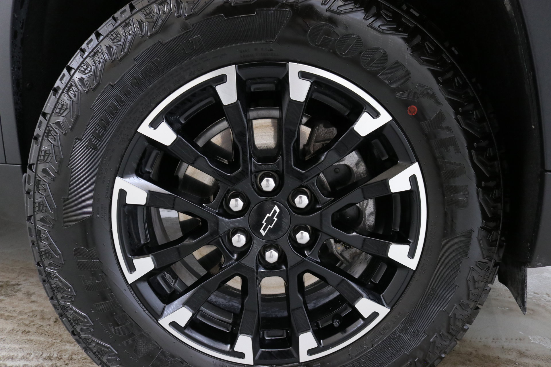 Used 2024 Chevrolet Traverse Z71 image 34