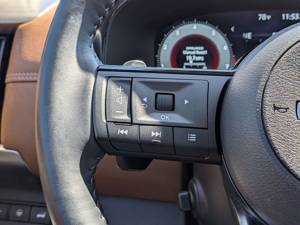 Certified 2024 Nissan Pathfinder Platinum AWD/4WD image 16