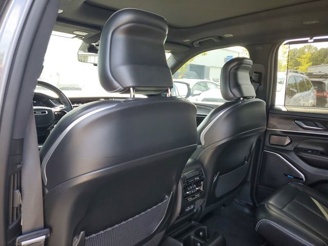 Certified 2021 Jeep Grand Cherokee L Overland w/ Luxury Tech Group IV image 12