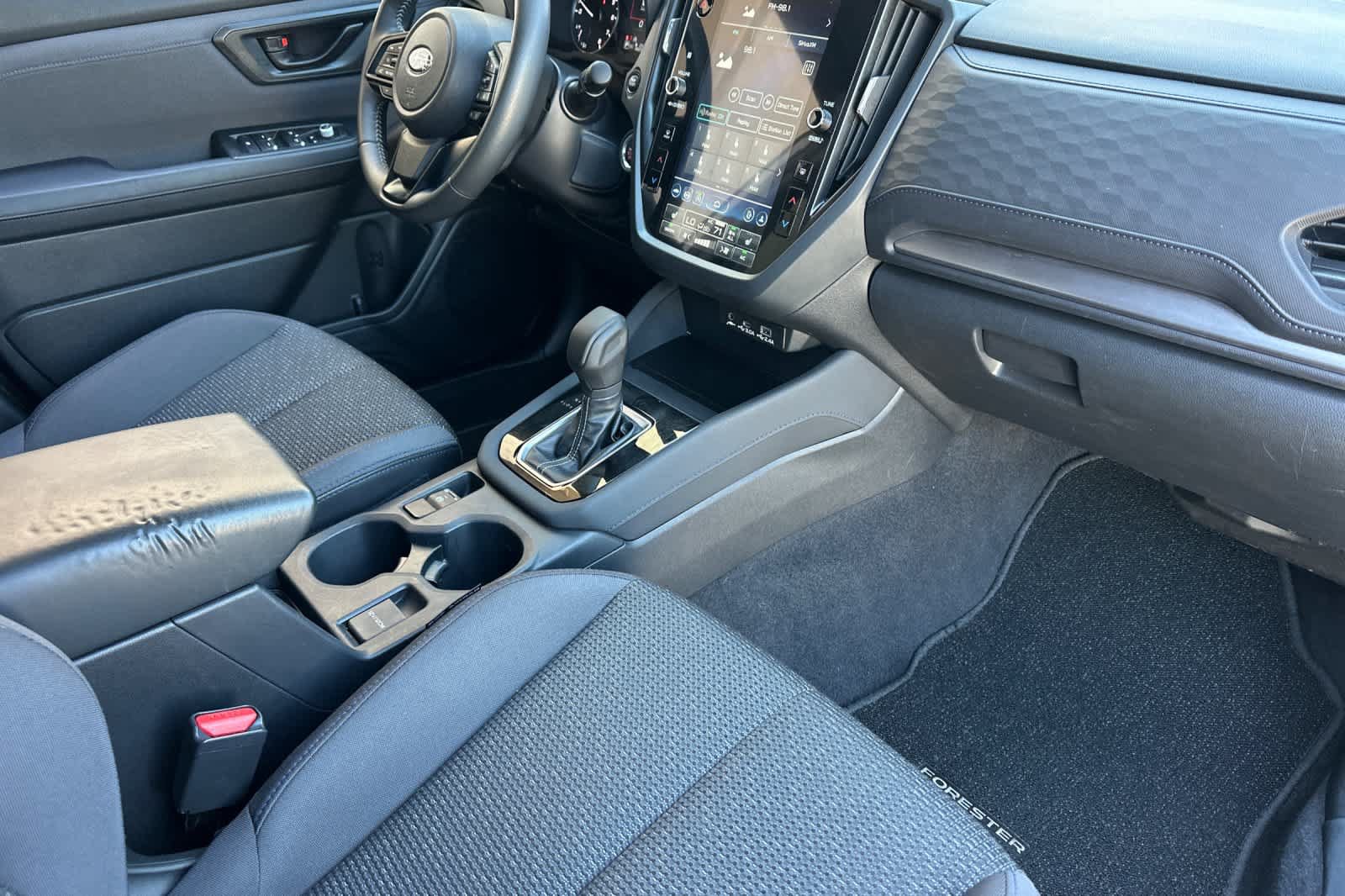 Certified 2025 Subaru Forester Premium AWD/4WD image 15
