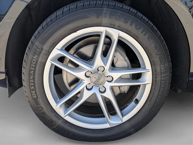 Used 2017 Audi Q5 2.0T Premium Plus w/ Technology Package image 24