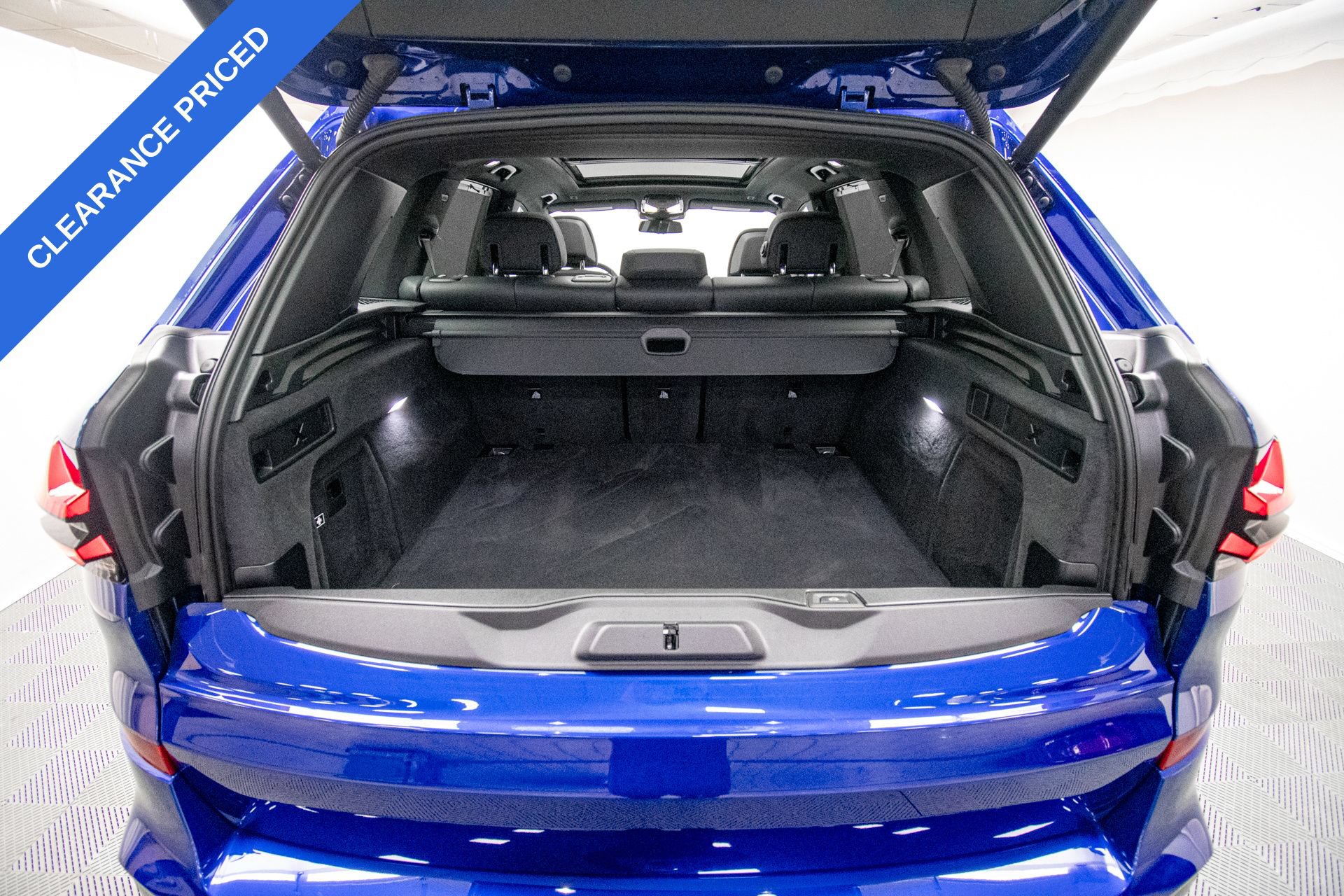 Used 2026 BMW X5 M60i AWD/4WD image 38