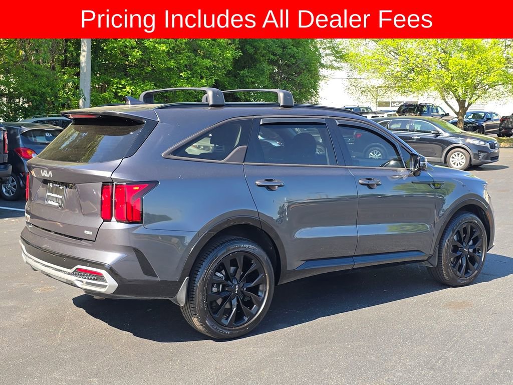 Certified 2023 Kia Sorento SX AWD/4WD image 3