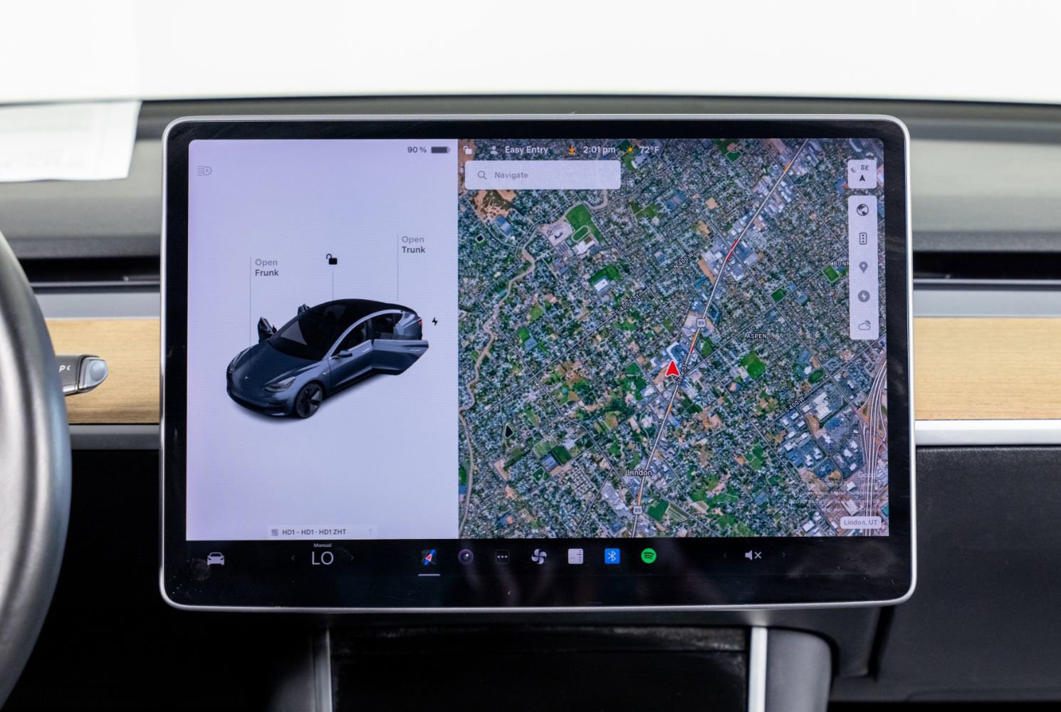 Used 2018 Tesla Model 3 Long Range AWD/4WD image 32