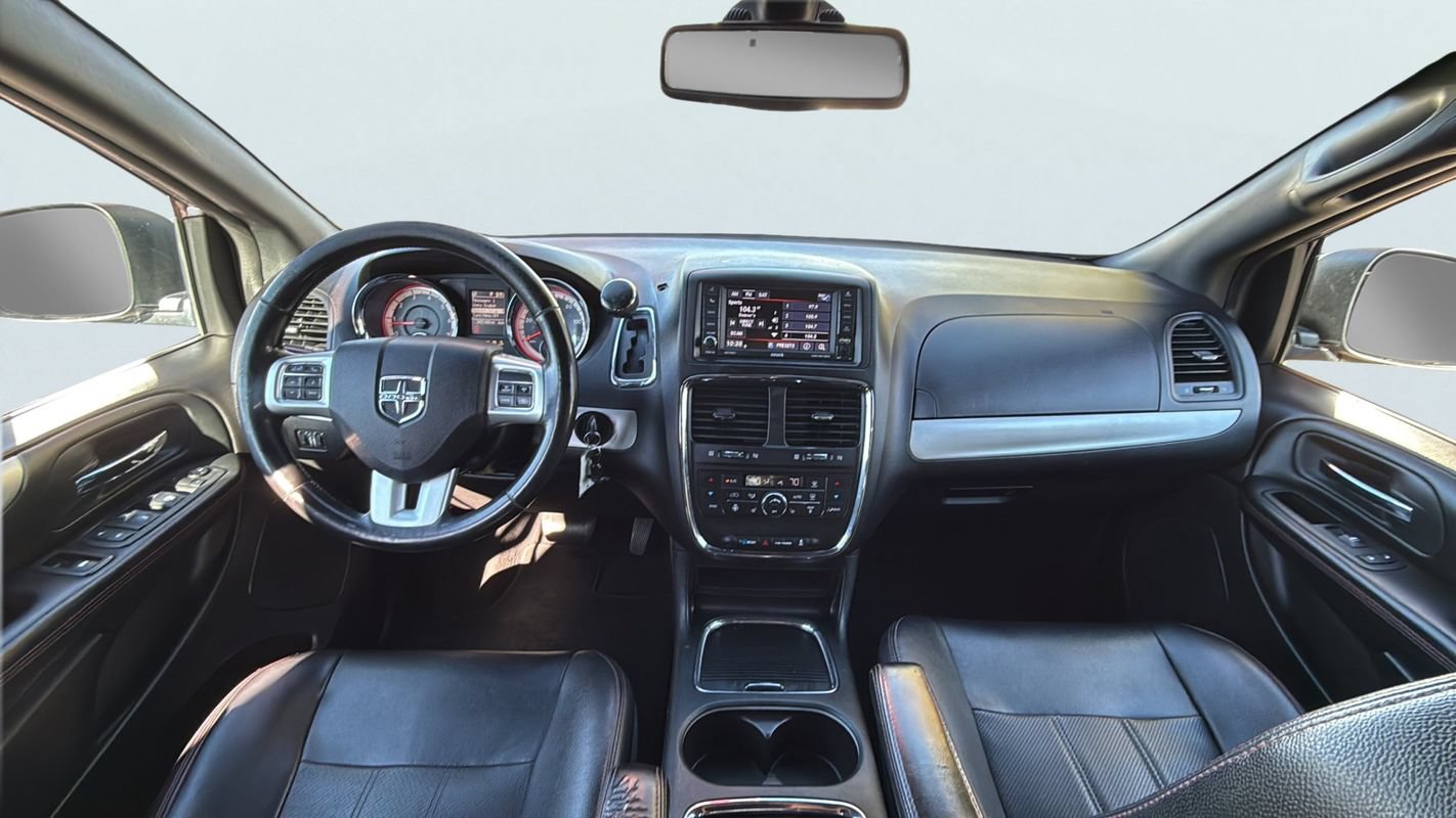 Used 2018 Dodge Grand Caravan GT FWD image 10