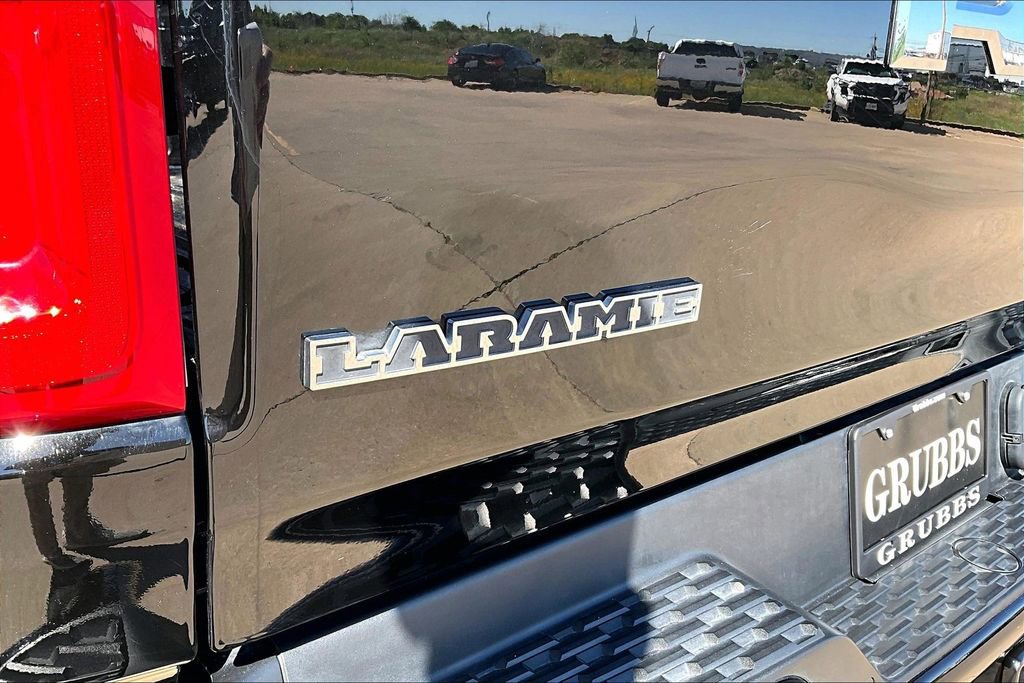 Used 2025 RAM 1500 Laramie w/ Laramie Southwest Edition AWD/4WD image 41