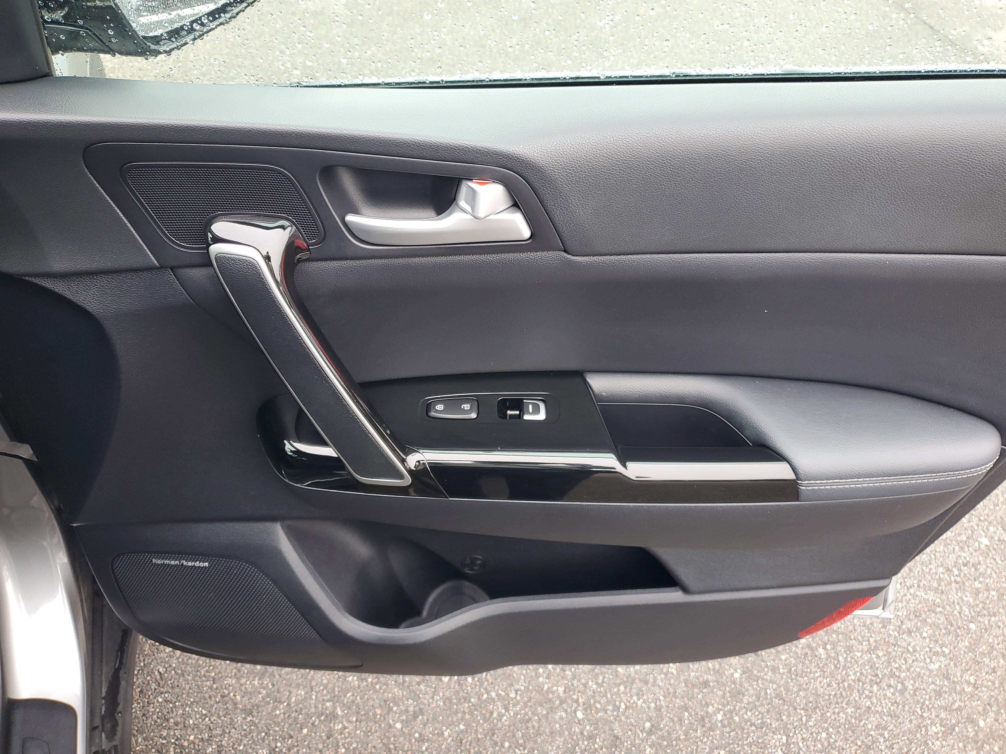 Certified 2021 Kia Sportage EX w/ EX Technology Package image 10