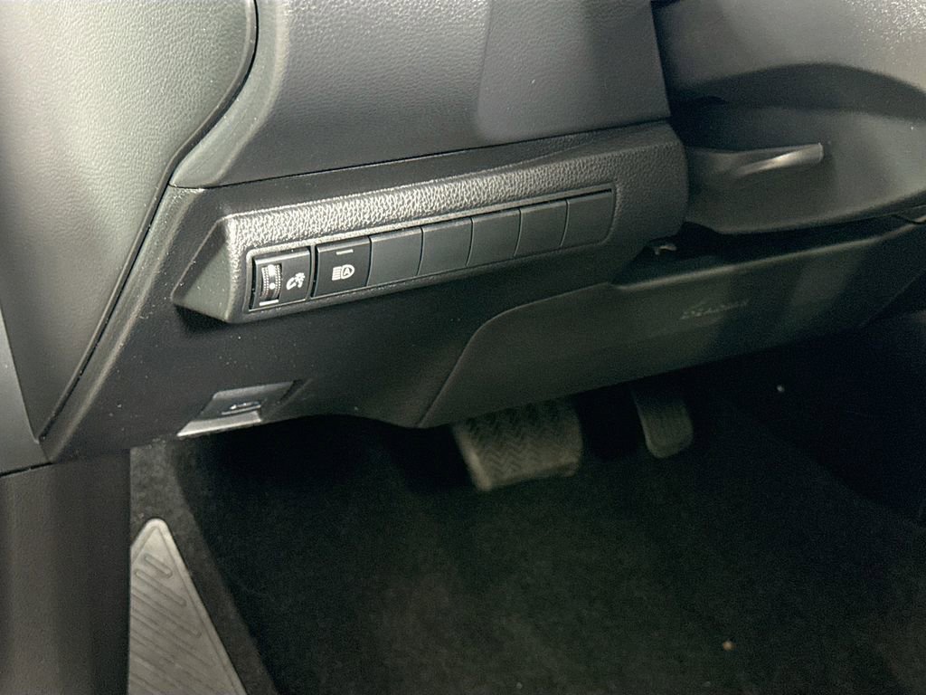 Certified 2023 Toyota Corolla SE FWD image 11