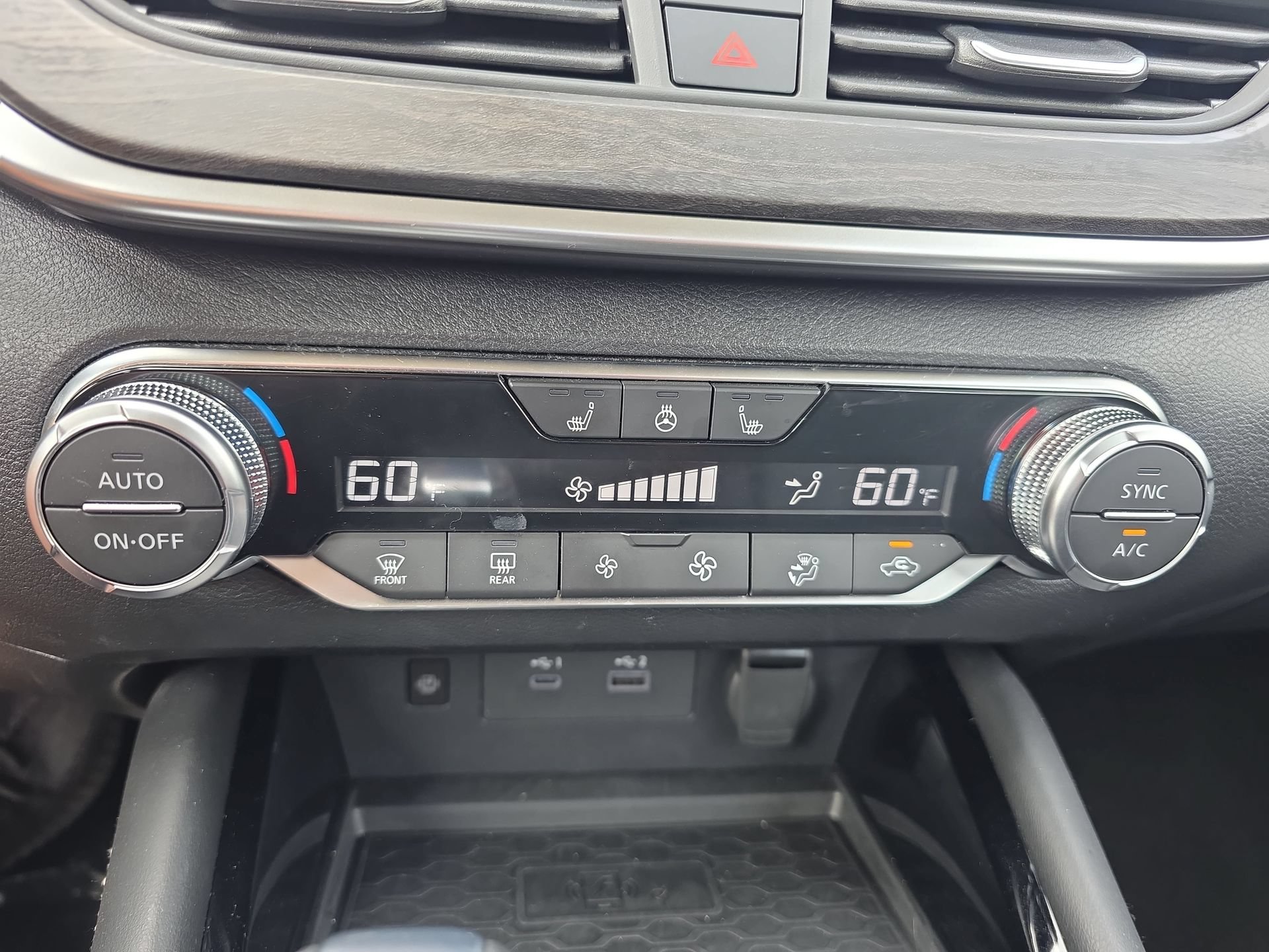 Used 2025 Nissan Altima 2.5 SL FWD image 23