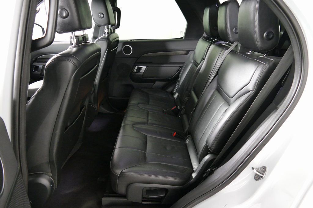 Used 2019 Land Rover Discovery HSE AWD/4WD image 30