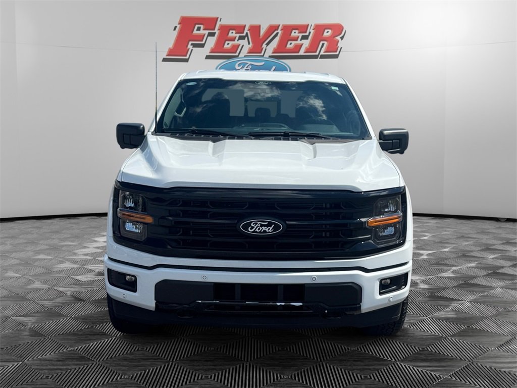 New 2025 Ford F150 XLT w/ Equipment Group 302A MID image 8